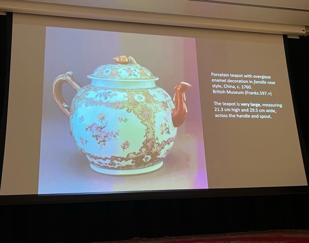 A photograph of the teapot in question from Professor Pierson’s lecture. Photograph by Ashley Crawford.