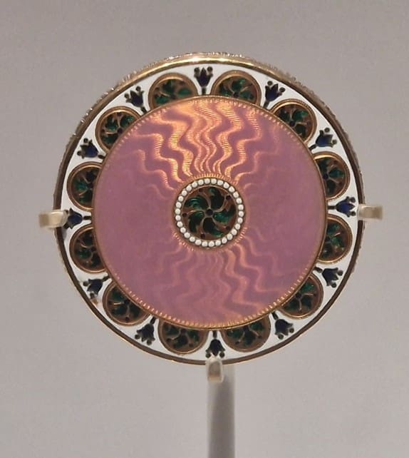 Guilloché enamel
