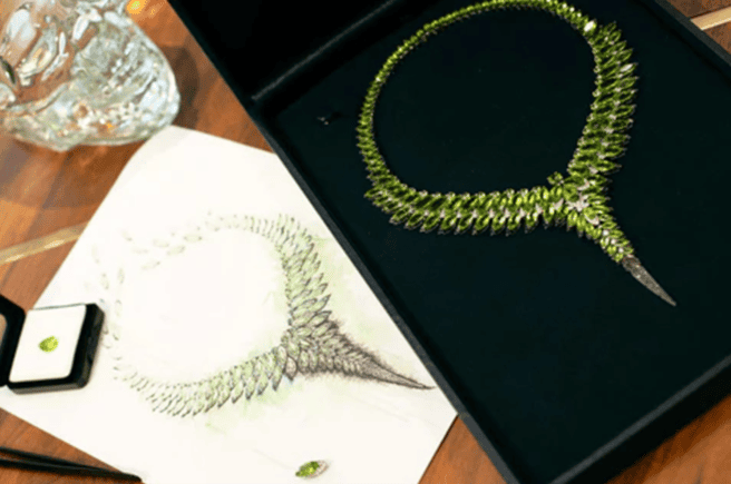Stephen Webster. Stephen Webster Magnipheasant Collar with Fuli Peridots